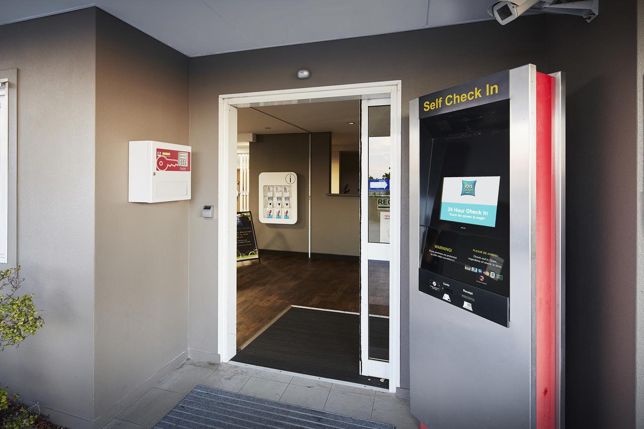 Ibis Budget Perth Airport Екстериор снимка