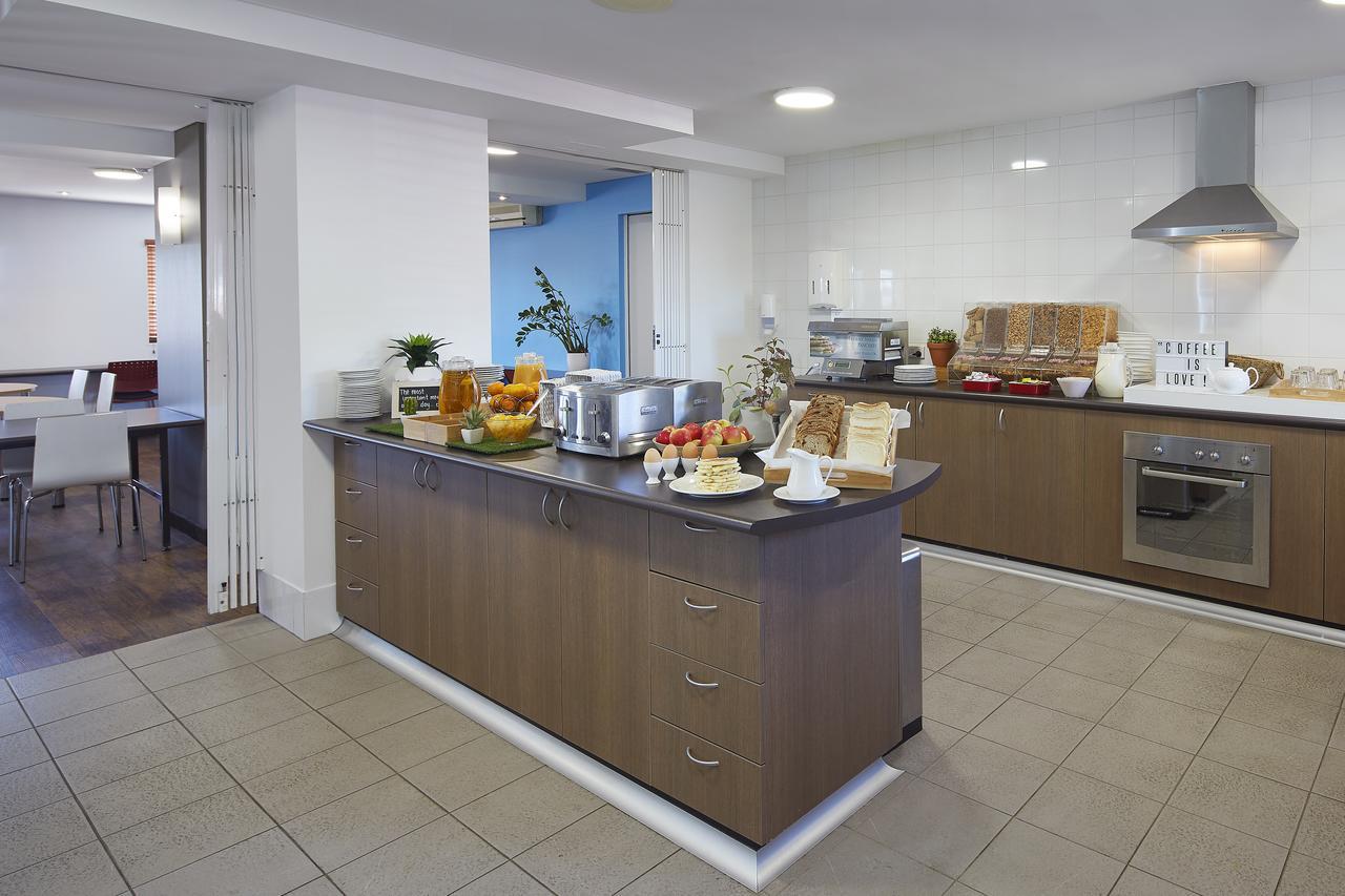 Ibis Budget Perth Airport Екстериор снимка