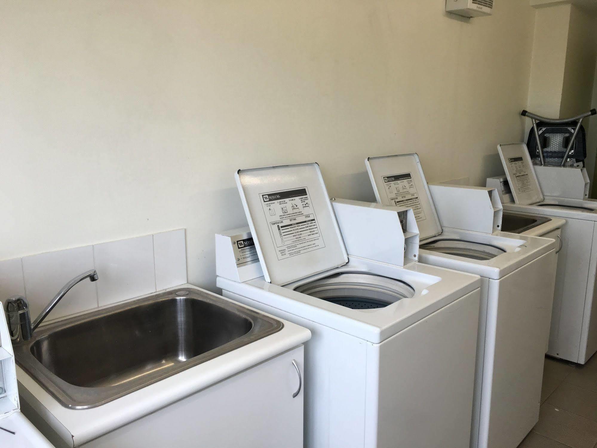 Ibis Budget Perth Airport Екстериор снимка
