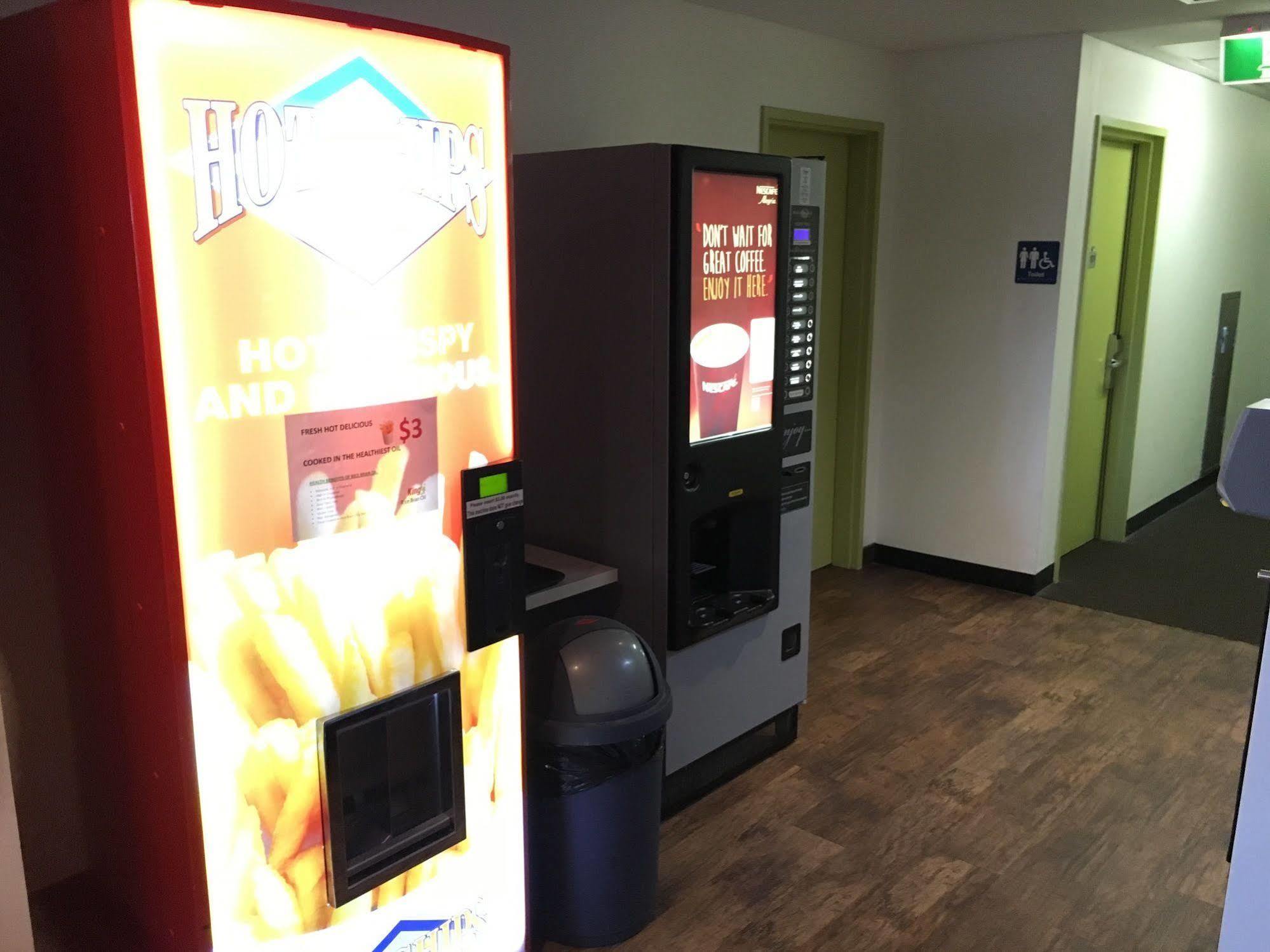 Ibis Budget Perth Airport Екстериор снимка